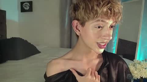 Kyle Cooper online show from December 19, 2024, 2:12 am