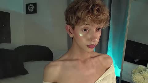 Kyle Cooper online show from December 22, 2024, 4:06 am