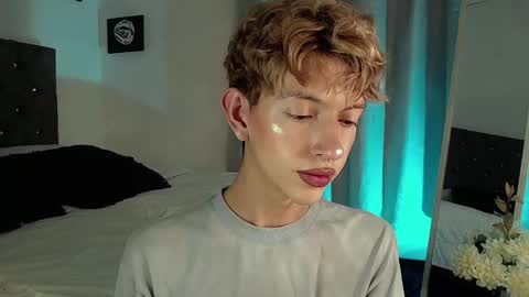 Kyle Cooper online show from December 28, 2024, 5:12 am