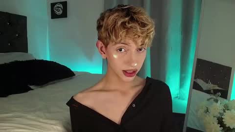 Kyle Cooper online show from December 30, 2024, 12:43 am