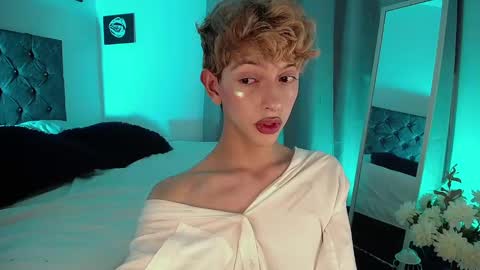 Kyle Cooper online show from December 31, 2024, 4:27 am