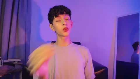 Kyle Cooper online show from February 21, 2025, 3:34 am