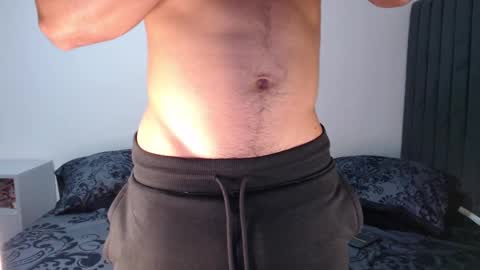 Snapshot of kyle_collinz chatting on February 22, 2025, 3:34 am Kyle collinz online show from February 22, 2025, 3:34 am