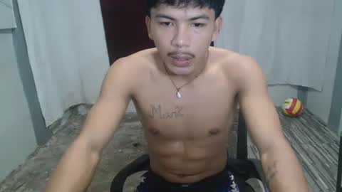 Snapshot of kyle_lourence chatting on May 4, 2026, 2:07 am kyle_lourence online show from May 4, 2026, 2:07 am