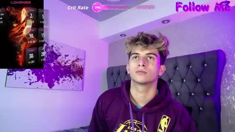 Snapshot of kyle_marsh chatting on September 22, 2025, 12:45 am Kyle online show from September 22, 2025, 12:45 am