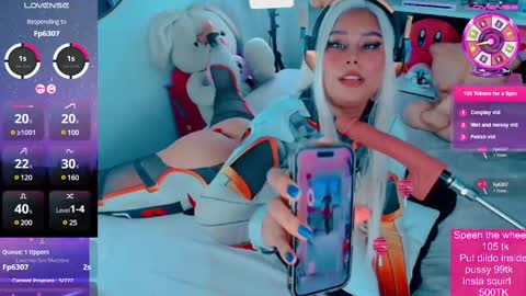 SweetAlienBunny online show from February 28, 2025, 1:03 pm