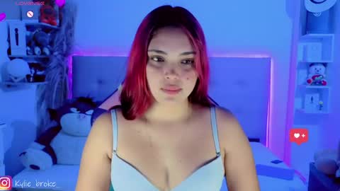 Snapshot of kylie_hottt_ chatting on May 3, 2026, 9:10 pm k ylie online show from May 3, 2026, 9:10 pm