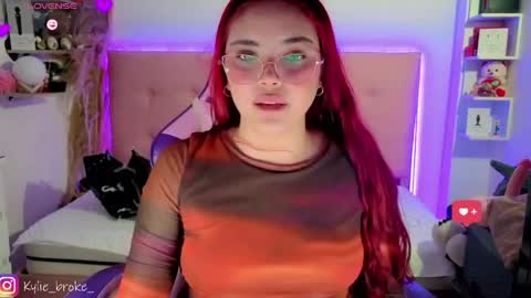 Snapshot of kylie_hottt_ chatting on May 16, 2026, 10:08 pm k ylie online show from May 16, 2026, 10:08 pm