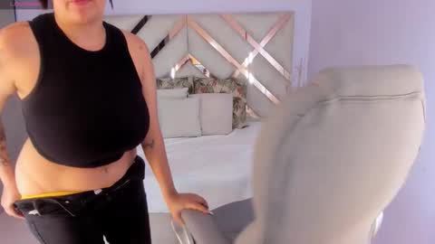 Kylie Reyes  online show from March 12, 2026, 7:31 pm