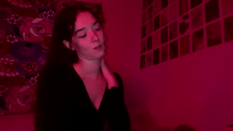 Kylie online show from January 13, 2025, 8:58 pm