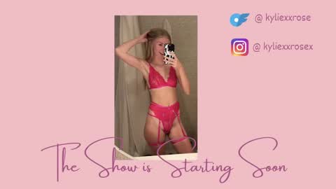 Snapshot of kyliexxrose chatting on October 26, 2025, 4:18 am Kylie online show from October 26, 2025, 4:18 am