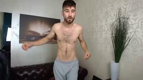 KyloEast online show from July 14, 2026, 4:28 am