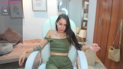 Kymberly online show from January 3, 2025, 2:51 pm