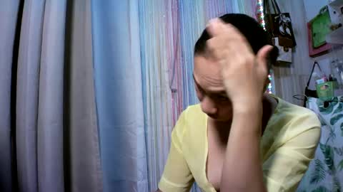 Snapshot of kyutshyne chatting on January 27, 2025, 1:05 am kyutshyne online show from January 27, 2025, 1:05 am