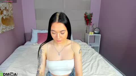 Snapshot of l1llian_lee chatting on February 19, 2026, 9:16 am lilia online show from February 19, 2026, 9:16 am