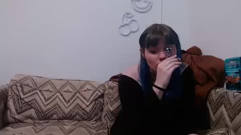 Lily online show from October 12, 2025, 5:01 pm