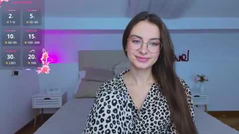 Snapshot of l1ttle_angel__ chatting on October 1, 2025, 8:48 pm Margo online show from October 1, 2025, 8:48 pm