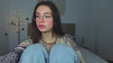 Margo  online show from February 9, 2026, 1:59 pm