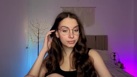 Margo  online show from February 21, 2026, 2:07 pm