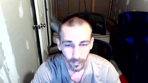l1v1nth3dr3am online show from July 31, 2026, 4:23 am