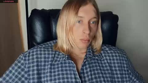 Adonis online show from April 10, 2026, 7:24 am