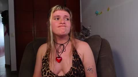 Hanna FREE ONLYFANS  online show from March 13, 2026, 9:54 pm