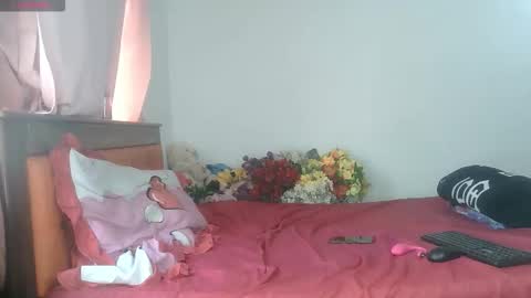 la_wuaifu1 online show from March 5, 2026, 2:02 pm