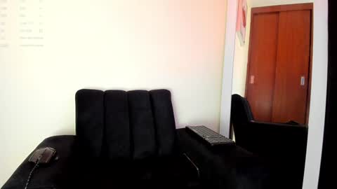 Snapshot of lace_victoria chatting on January 9, 2025, 1:08 am lace_victoria online show from January 9, 2025, 1:08 am