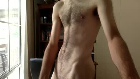 Snapshot of lachysims3 chatting on January 27, 2025, 11:54 pm Sims online show from January 27, 2025, 11:54 pm