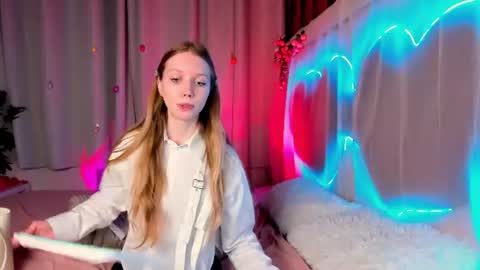 Lada online show from July 3, 2026, 5:25 am