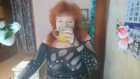 LadaMay online show from February 7, 2025, 1:43 pm