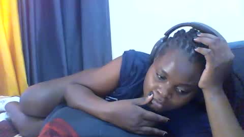 Snapshot of ladar_ chatting on February 26, 2026, 9:30 am vida online show from February 26, 2026, 9:30 am