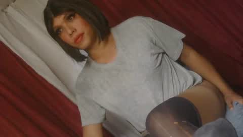 Snapshot of lady_athenax chatting on May 3, 2026, 9:48 am Athena online show from May 3, 2026, 9:48 am