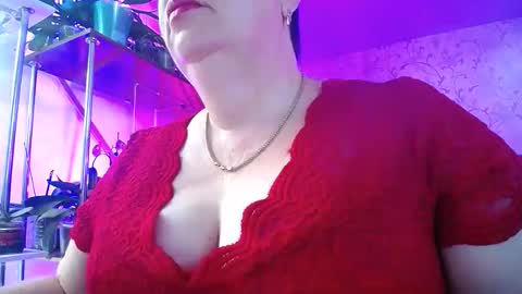 Snapshot of lady_gloria chatting on September 20, 2025, 4:57 am Lady Gloria online show from September 20, 2025, 4:57 am