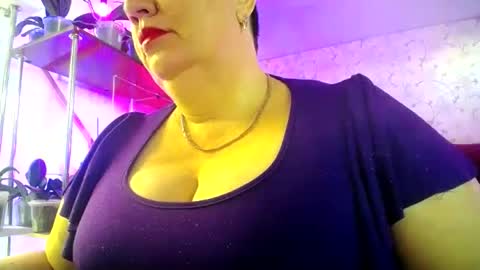 Lady Gloria online show from June 22, 2026, 4:53 am