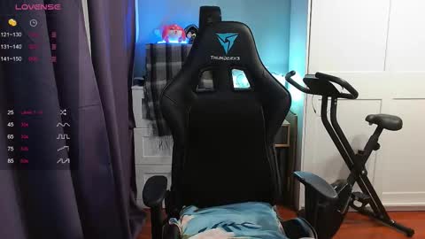 Angelika online show from March 6, 2026, 8:27 pm