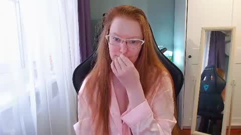 Snapshot of lady_inari chatting on June 26, 2026, 6:12 pm Angelika online show from June 26, 2026, 6:12 pm