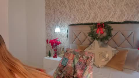Snapshot of lady_lacey05 chatting on December 10, 2024, 5:44 pm Gaby  online show from December 10, 2024, 5:44 pm