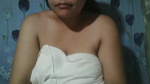 Snapshot of lady_love063 chatting on January 23, 2025, 5:02 am lady_love063 online show from January 23, 2025, 5:02 am
