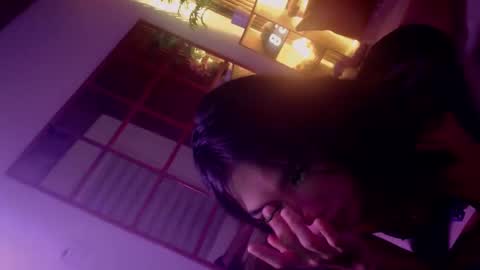 lady_mari69 online show from October 28, 2025, 4:09 pm