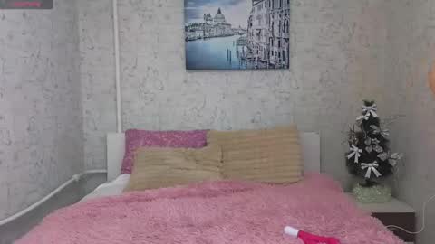 Diana online show from January 4, 2025, 7:23 pm