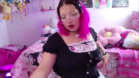 Lady  online show from January 18, 2026, 8:23 pm