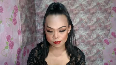 lady_shane26 online show from June 13, 2026, 10:35 am