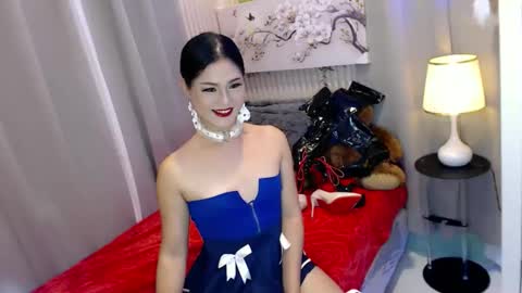 Snapshot of lady_trix000 chatting on May 7, 2026, 10:59 pm Trix online show from May 7, 2026, 10:59 pm