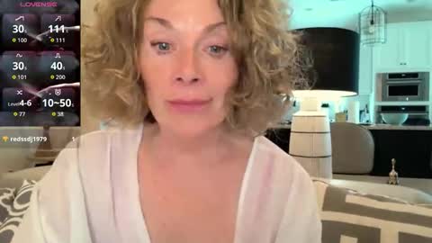 Ladybabs online show from April 15, 2026, 6:48 pm