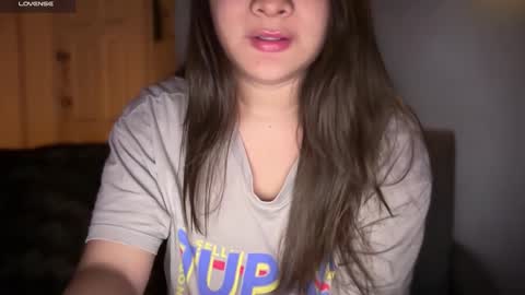 Aria online show from November 6, 2025, 7:42 am