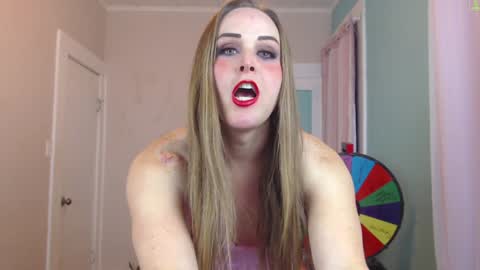 ladyboyhomemaker online show from January 22, 2025, 2:59 am