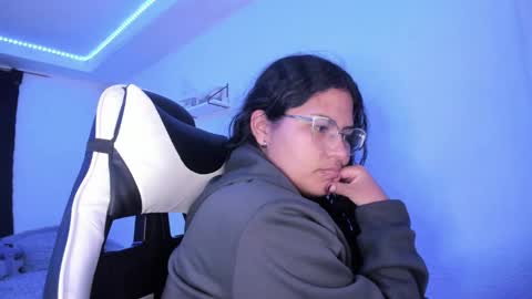 Snapshot of ladybrown_16 chatting on January 31, 2025, 5:51 am  Lady  online show from January 31, 2025, 5:51 am