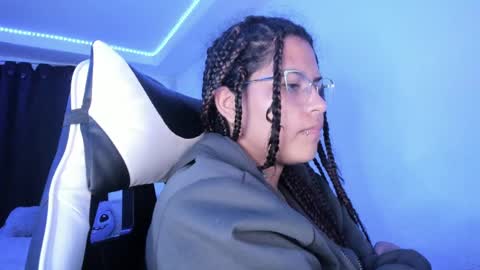 Snapshot of ladybrown_16 chatting on February 18, 2025, 6:15 am  Lady  online show from February 18, 2025, 6:15 am