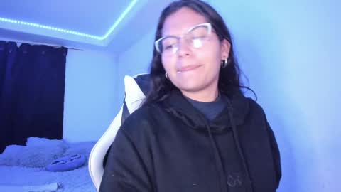 Snapshot of ladybrown_16 chatting on February 26, 2025, 4:03 am  Lady  online show from February 26, 2025, 4:03 am